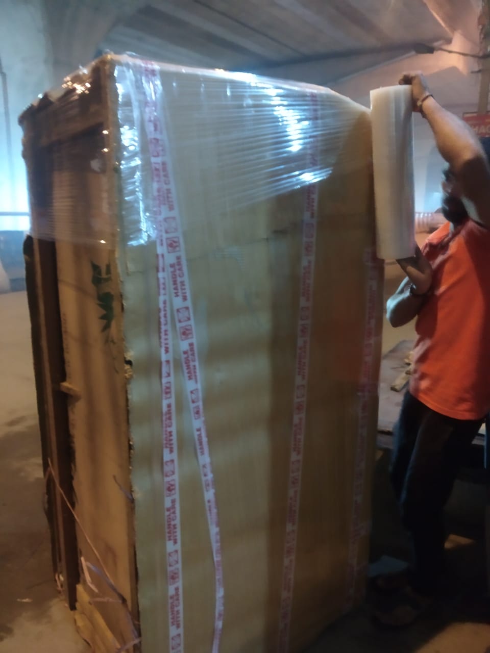Packers and movers in Saket